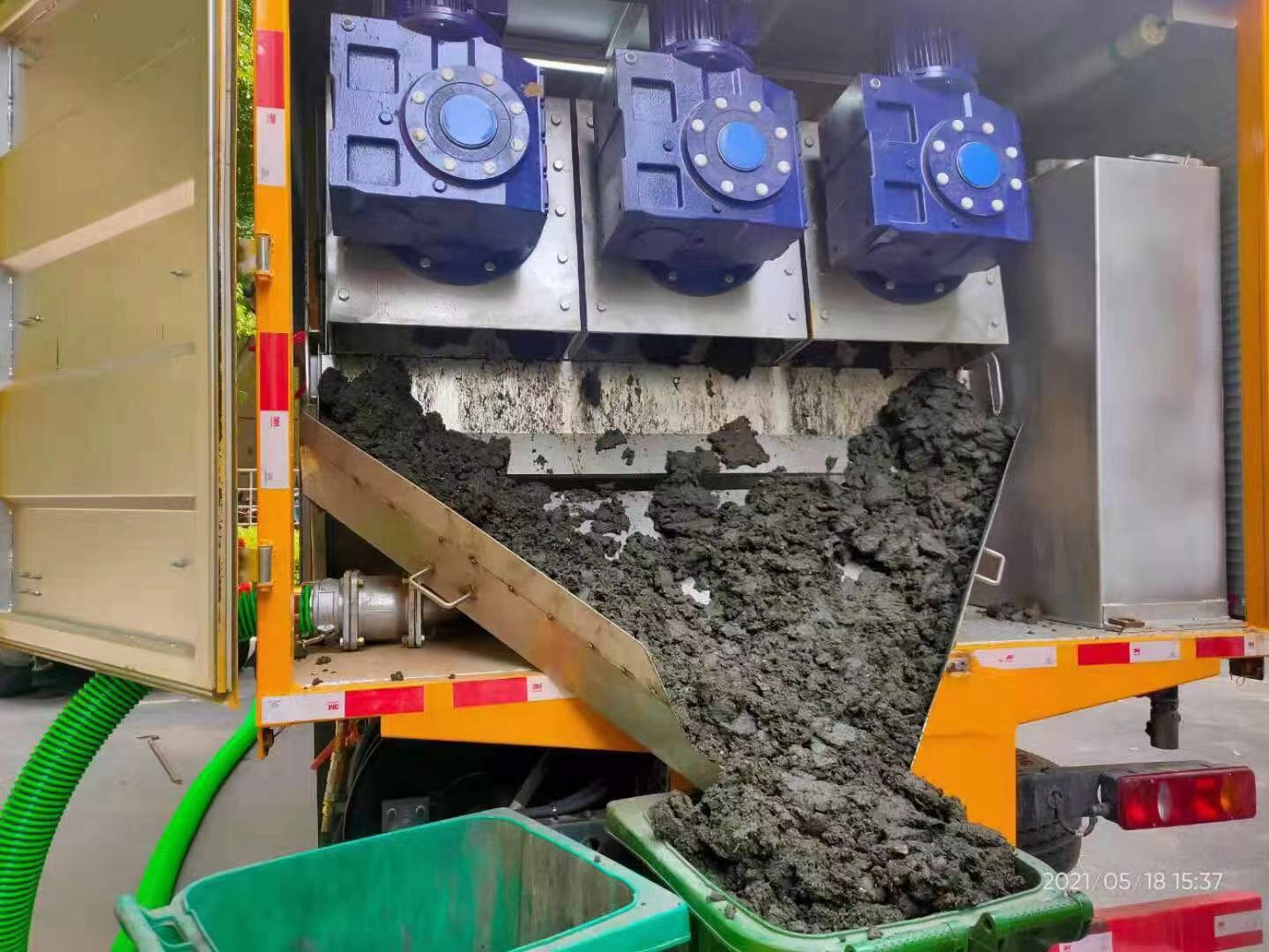 景东化粪池清掏城市维护站-泥浆净化干湿分离处理